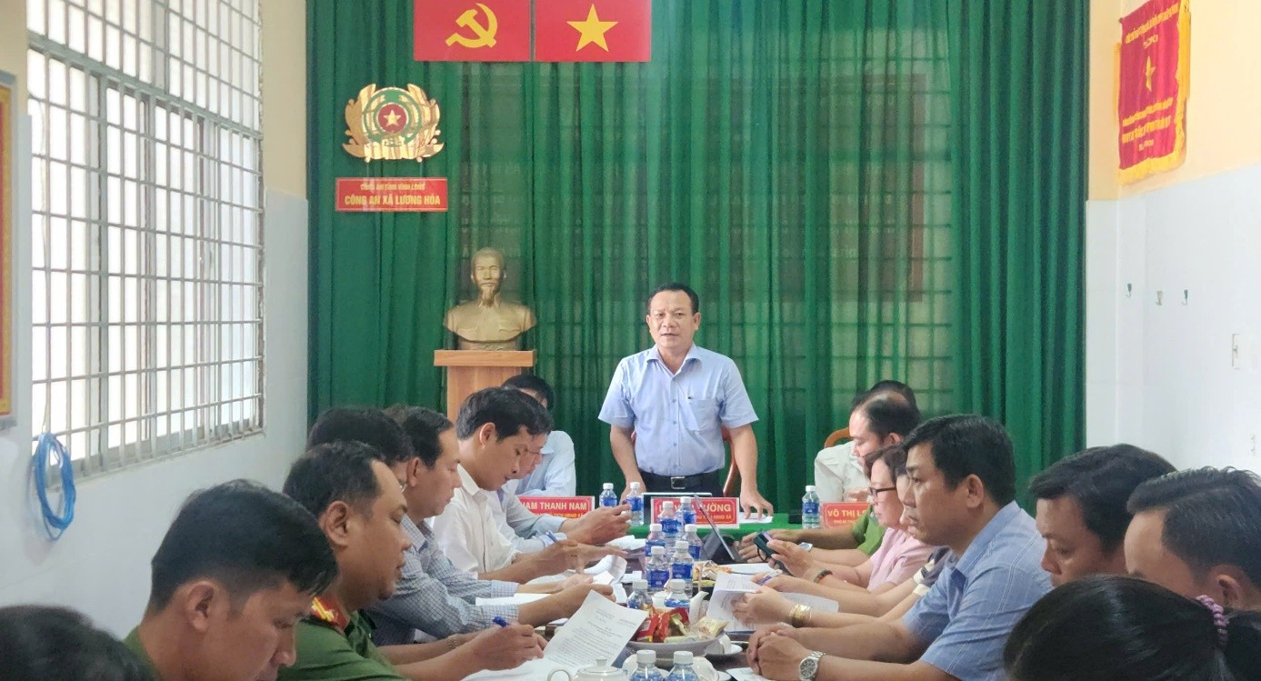 XÃ LƯƠNG HÒA: BAN THƯỜNG VỤ ĐẢNG ỦY XÃ LÀM VIỆC VỚI ĐẢNG BỘ CÔNG AN XÃ