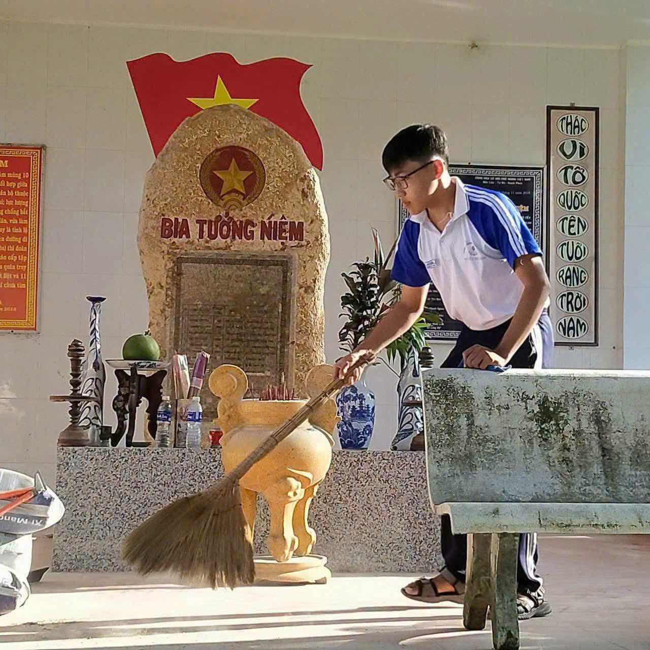 ĐOÀN TRƯỜNG THPT NGUYỄN THỊ ĐỊNH TRIỂN KHAI DỰ ÁN “HÀNH TRÌNH XANH – TRI ÂN VÀ BẢO VỆ MÔI TRƯỜNG” NĂM 2026