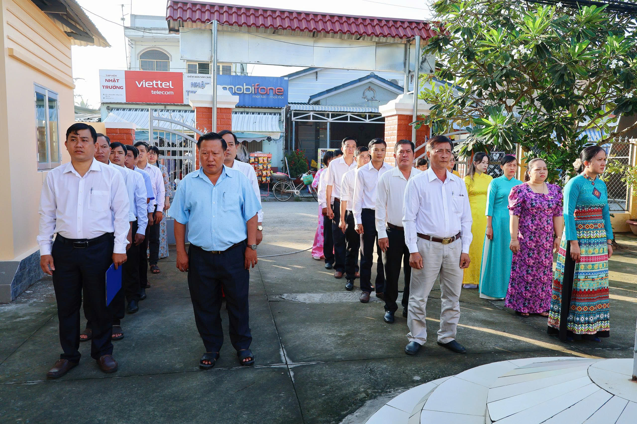 XÃ LƯƠNG HÒA TỔ CHỨC SINH HOẠT CHÍNH TRỊ DƯỚI CỜ THÁNG 10 NĂM 2026