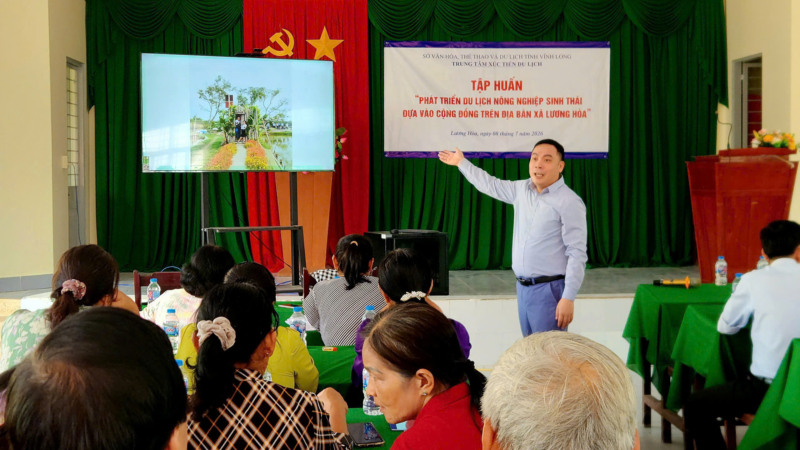 XÃ LƯƠNG HÒA TỔ CHỨC LỚP TẬP HUẤN PHÁT TRIỂN DU LỊCH NÔNG NGHIỆP SINH THÁI DỰA VÀO CỘNG ĐỒNG
